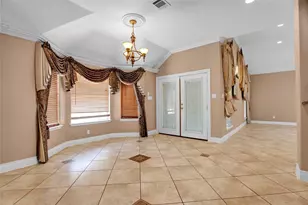 11207 Indian Trails Dr, Tomball, TX 77375 - Photo 5