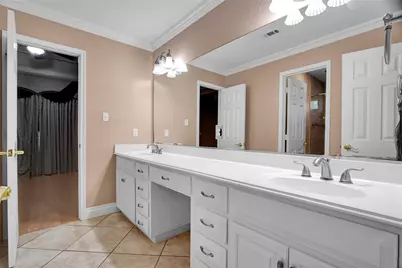 11207 Indian Trails Drive, Tomball, TX 77375 - Photo 9
