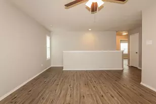21118 Bridgemeadows Ln, Katy, TX 77449 - Photo 9