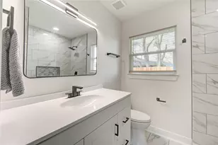 6027 Kenilwood Dr, Houston, TX 77033 - Photo 39