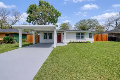 6027 Kenilwood Drive, Houston, TX 77033 - Photo 1