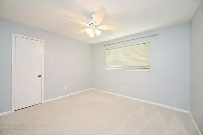 5614 Bough Court, Houston, TX 77092 - Photo 17