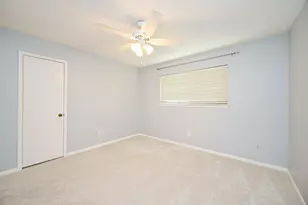 5614 Bough Ct, Houston, TX 77092 - Photo 17