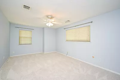 5614 Bough Court, Houston, TX 77092 - Photo 11