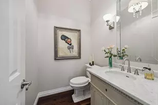 7215 Blandford Ln, Houston, TX 77055 - Photo 11