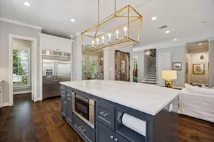7215 Blandford Ln, Houston, TX 77055 - Photo 17