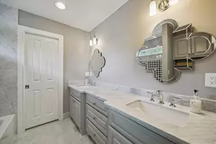 7215 Blandford Ln, Houston, TX 77055 - Photo 31