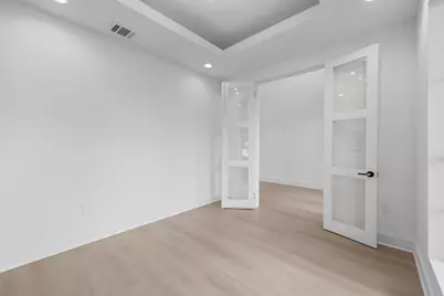 5513 Pagewood Lane, Houston, TX 77056 - Photo 9