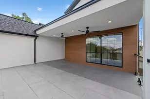 5513 Pagewood Ln, Houston, TX 77056 - Photo 39