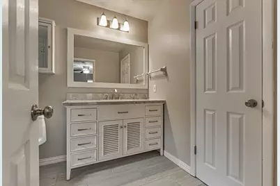 88 W White Willow Circle, The Woodlands, TX 77381 - Photo 17