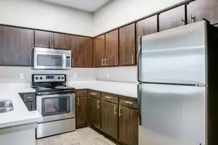 2700 Woodland Park Dr, Houston, TX 77082 - Photo 7