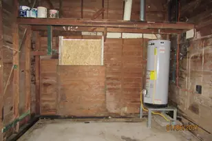 318 Circle Way St, Lake Jackson, TX 77566 - Photo 9