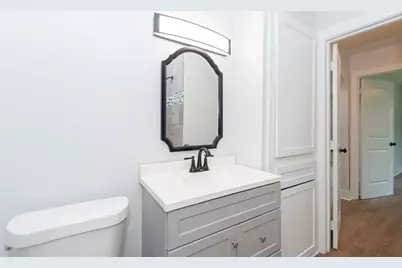 218 Evans Street, Angleton, TX 77515 - Photo 21