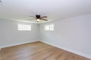 218 Evans St, Angleton, TX 77515 - Photo 17