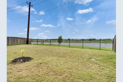 12304 Churchill Downs Drive, Houston, TX 77047 - Photo 11