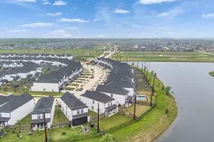 12304 Churchill downs Dr, Houston, TX 77047 - Photo 3