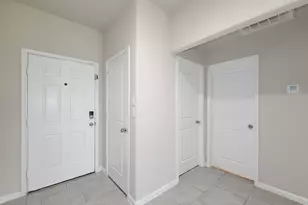 29614 Breakwater Dr, Katy, TX 77494 - Photo 3