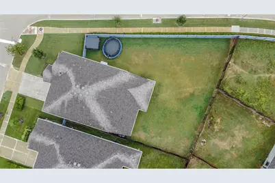 32403 Clouser Crawdad Court, Fulshear, TX 77441 - Photo 3
