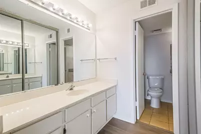 11983 Bob White Drive #17-852, Houston, TX 77035 - Photo 15