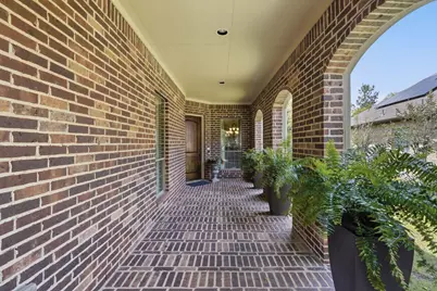 147 W Crystal Canyon Circle, The Woodlands, TX 77389 - Photo 5