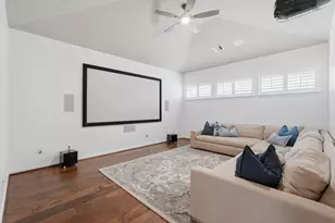 147 W Crystal Canyon Circle, The Woodlands, TX 77389 - Photo 23