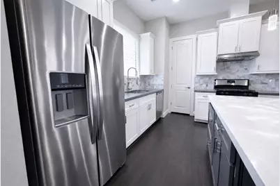 10806 Warwana Road #C, Houston, TX 77043 - Photo 9