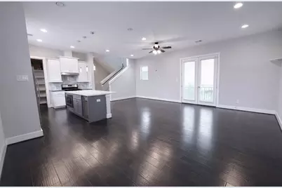 10806 Warwana Road #C, Houston, TX 77043 - Photo 5
