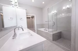10806 Warwana Rd, Houston, TX 77043 - Photo 23