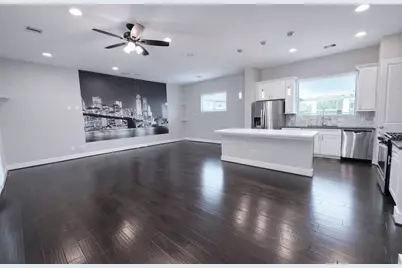 10806 Warwana Road #C, Houston, TX 77043 - Photo 3