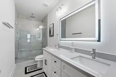 7908 Brandon Street, Houston, TX 77051 - Photo 31