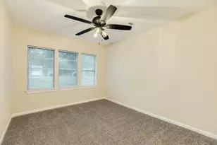 902 Brockman St, Sweeny, TX 77480 - Photo 7