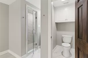 430 B N Hutcheson St, Houston, TX 77003 - Photo 13