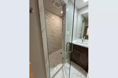 430 B N Hutcheson Street, Houston, TX 77003 - Photo 9