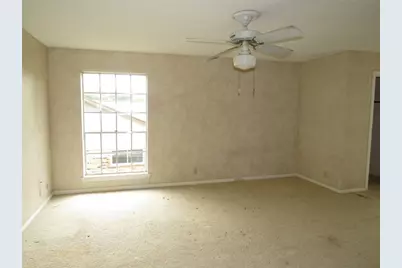 101 Rose Trail, Lake Jackson, TX 77566 - Photo 15