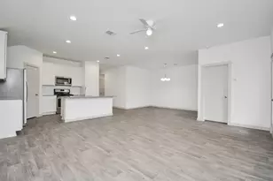 7803 Golden Rubia Ln, Rosharon, TX 77583 - Photo 31