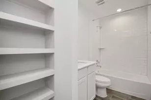 7803 Golden Rubia Ln, Rosharon, TX 77583 - Photo 13