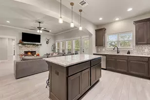 11132 Forest Dr, College Station, TX 77845 - Photo 13