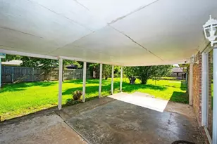 1102 E Rutgers Ln, Deer Park, TX 77536 - Photo 19