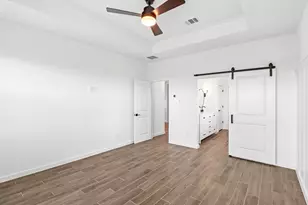 12406 Old Fashion Cir, Mont Belvieu, TX 77535 - Photo 13