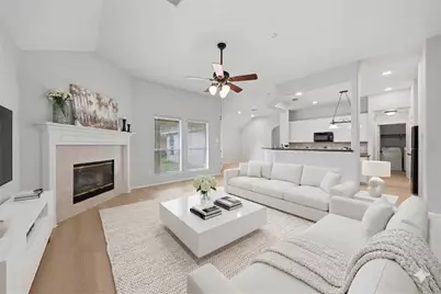 12307 Green Trails Drive, Stafford, TX 77477 - Photo 7