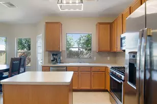 22527 Hamlet Park Ct, Spring, TX 77373 - Photo 11