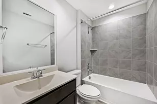 3930 Hawaiian Ct, Baytown, TX 77521 - Photo 17