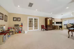 1214 Gray Moss Ln, Houston, TX 77055 - Photo 35