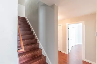 9619 Highmeadow Drive, Houston, TX 77063 - Photo 19