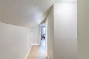 9619 Highmeadow Dr, Houston, TX 77063 - Photo 19