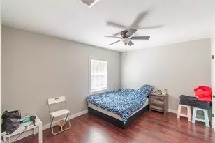9619 Highmeadow Dr, Houston, TX 77063 - Photo 15