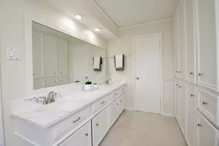14026 Overbrook Ln, Houston, TX 77077 - Photo 25
