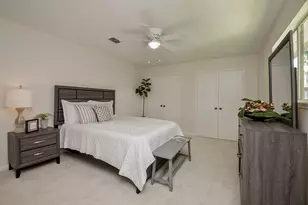 14026 Overbrook Ln, Houston, TX 77077 - Photo 21