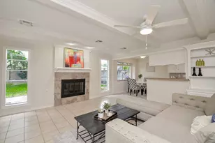 14026 Overbrook Ln, Houston, TX 77077 - Photo 15