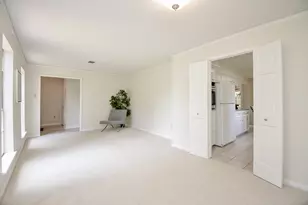 14026 Overbrook Ln, Houston, TX 77077 - Photo 9